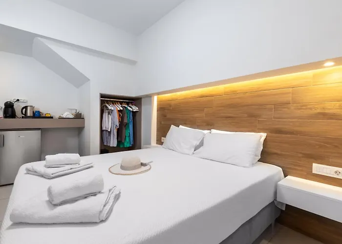 Superior  Ground Floor Studio